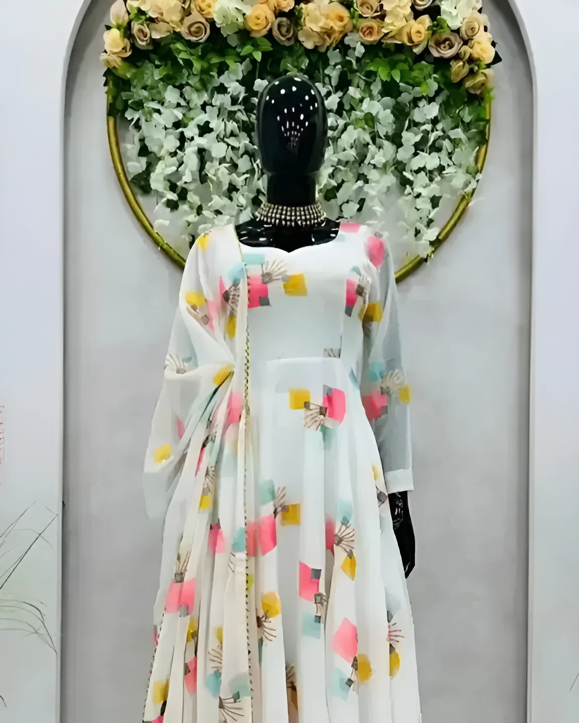 Printed Gown With Duppatta 🤍🤍