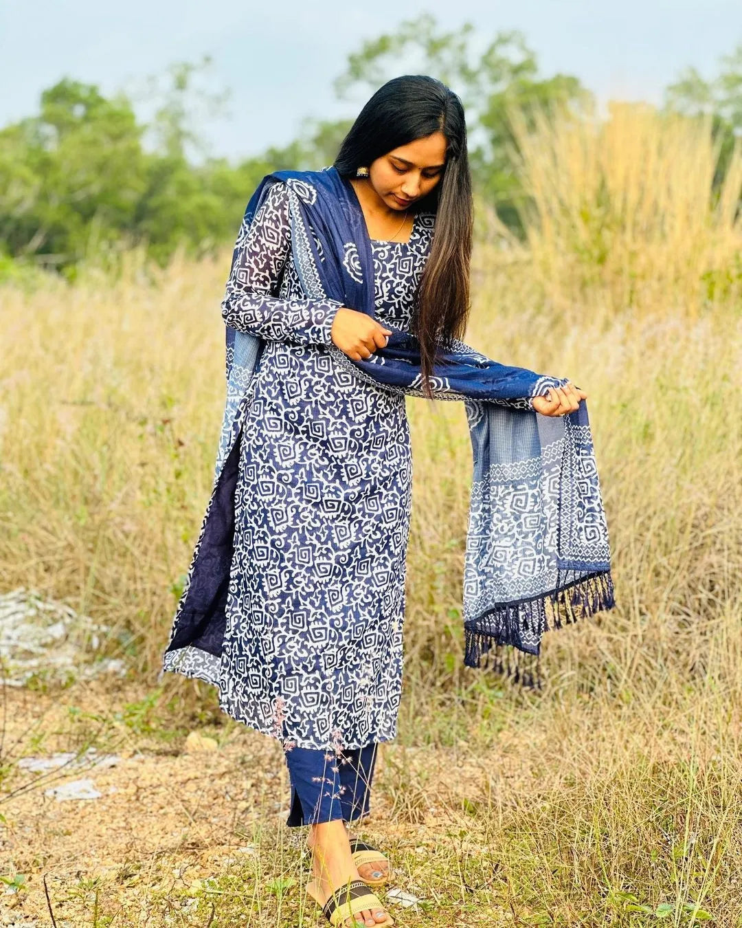 Trending Kurta Set with dupatta & Pant