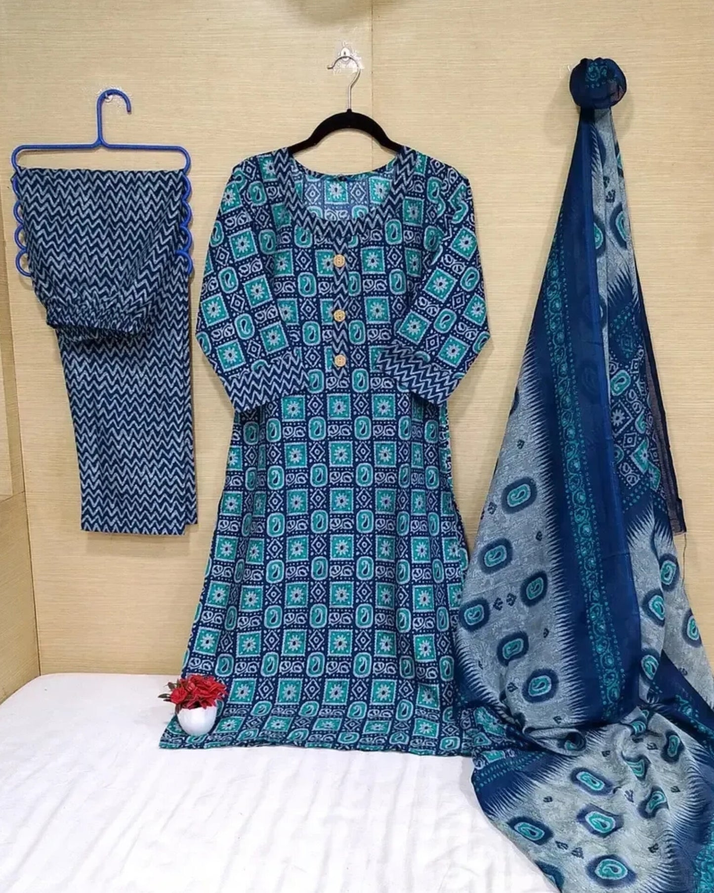 Kurta Set With Duppatta 💙