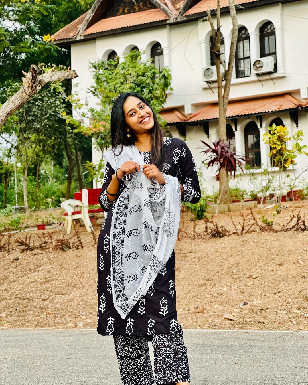 Black Kurta Set With Dupatta🖤